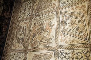roman mosaic pula