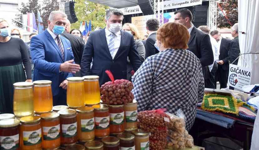 President opens traditional ‘Autumn in Lika’ event in Gospić