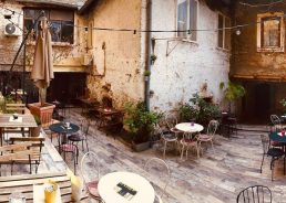 Popular Zagreb restaurant La Štruk sends strong message to COVID team