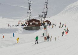 Nearly 50% of Croatians not planning any trips abroad this winter