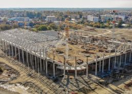 PHOTOS: Roof going up on new football stadium being built in Osijek