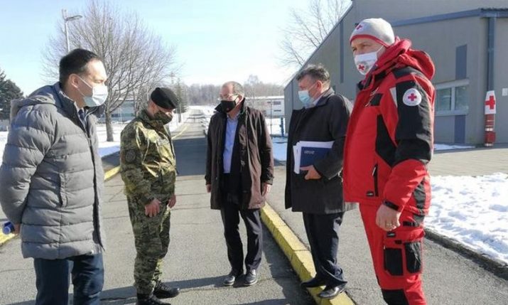 Canadian and Japanese ambassadors visit quake-affected Petrinja