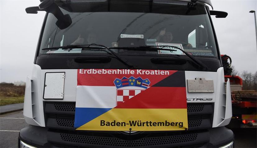 German firefighters bring third convoy of aid to quake-hit area in Croatia