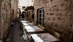 Istria restaurants and bars demand permission to reopen on 8 Feb