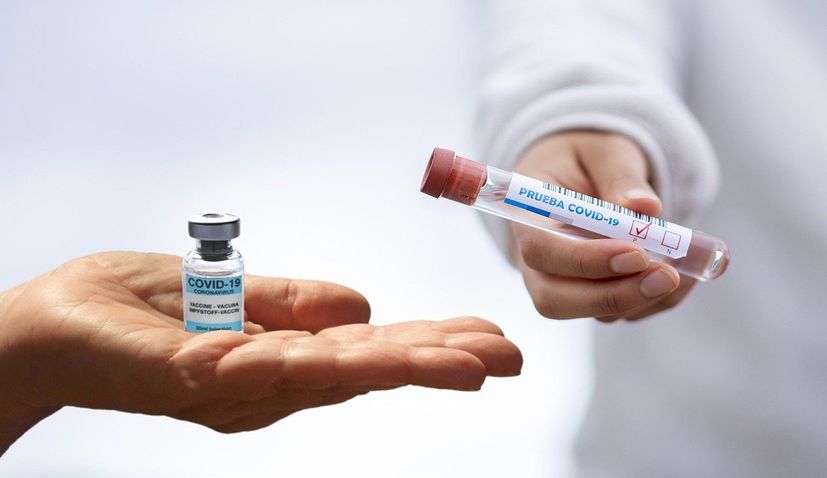 First 3,600 doses of Moderna vaccine arrive in Croatia, go to Sisak county