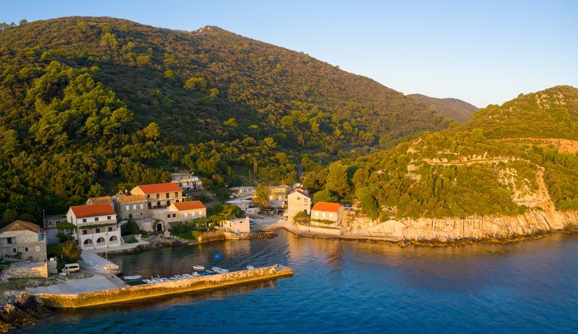 Forbes puts Croatian island among top 5 underrated in the Mediterranean for travellers