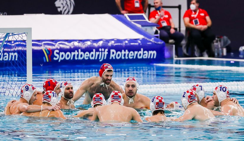 Croatia water polo start Olympic qualifying tournament with big win
