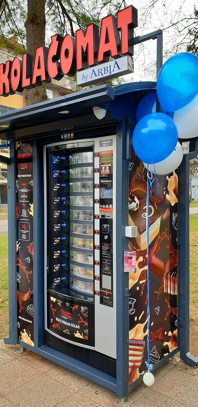 first cake vending machine in croatia varazdin