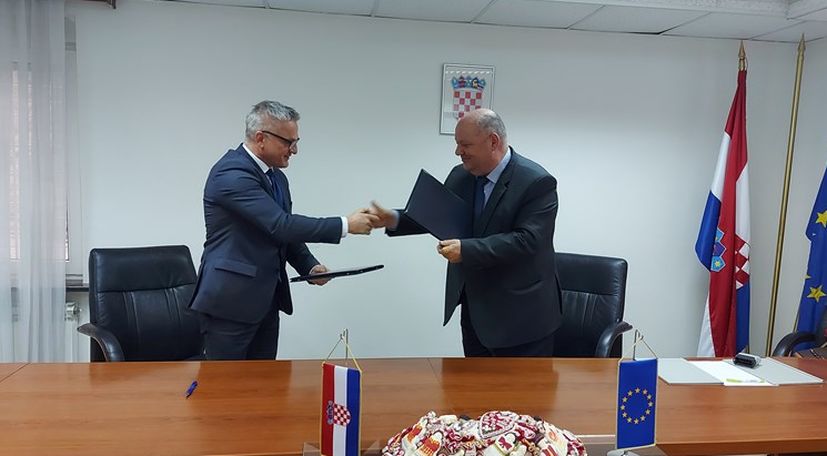 State Office for Croats Abroad and Croatian Employers' Association sign cooperation agreement 