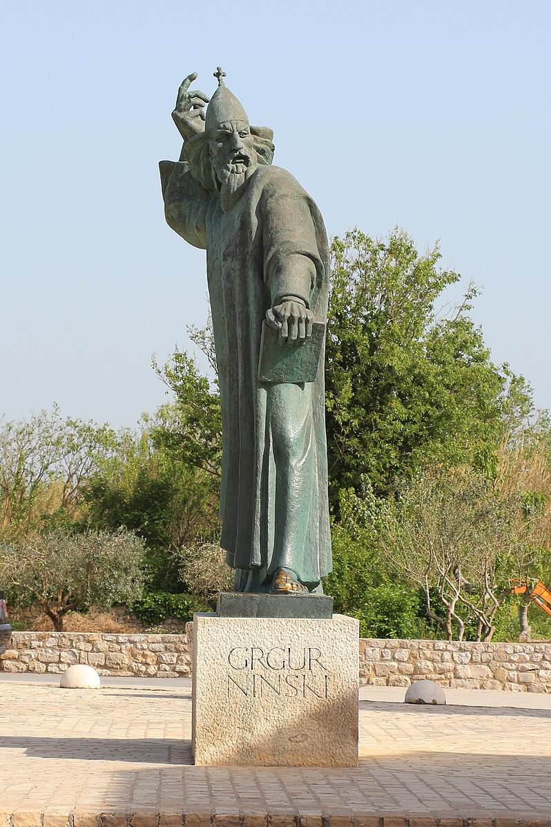 Grgur Ninski statues in Croatia rubbing toe