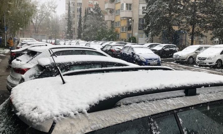 VIDEO: Zagreb wakes up to snow in spring