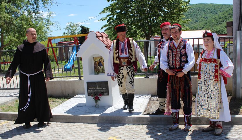 Greek Catholics come back to Vrlika in Croatia and celebrate
