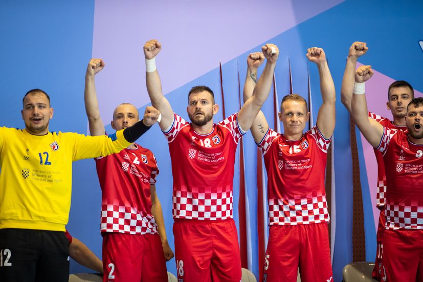 Croatia opens with victory at European Deaf Handball Championship