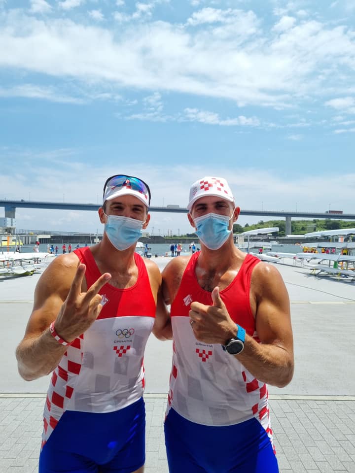 Sinković brothers win medal for Croatia 