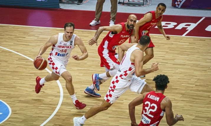 Croatia beats Tunisia to reach semi-finals of Olympic basketball qualifying tournament