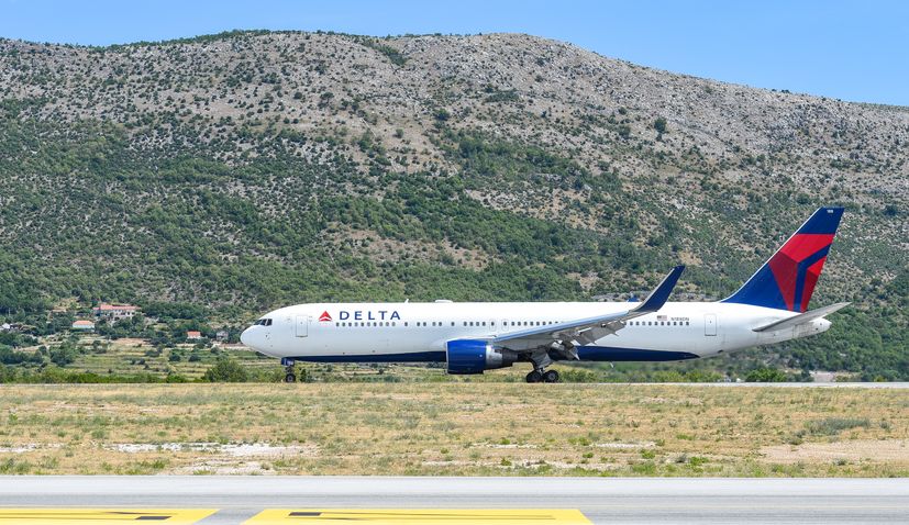 Delta Air lines first flight to Dubrovnik lands