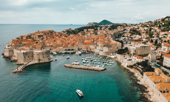 Maria Sharapova enjoying Croatian summer vacation 