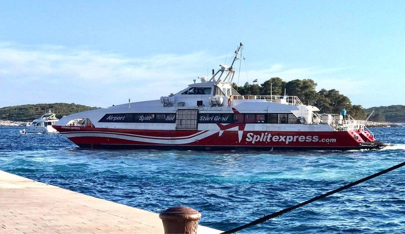Catamaran connecting Split airport and city with Hvar and Brač commences
