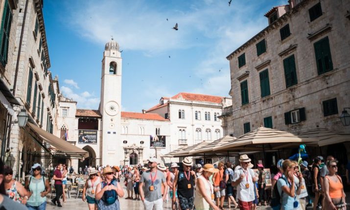 Busy season rolls on: 1 million tourists currently in Croatia