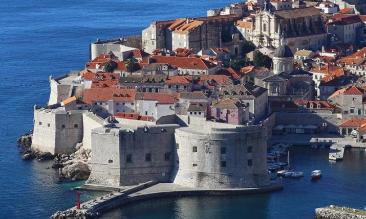 Dubrovnik makes decision to restrict single-use plastics