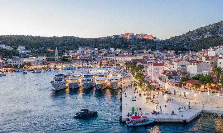 Croatia island hopping: How to do Dalmatia in one week
