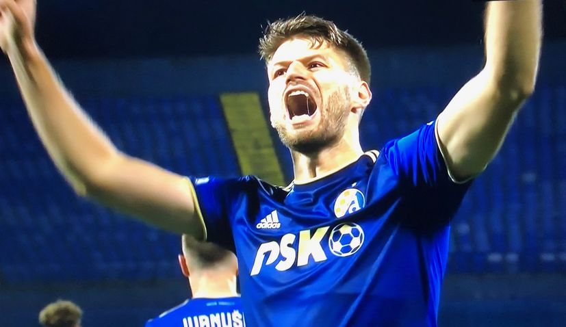 Dinamo Zagreb beats Rapid to edge towards Europa League knockout round 