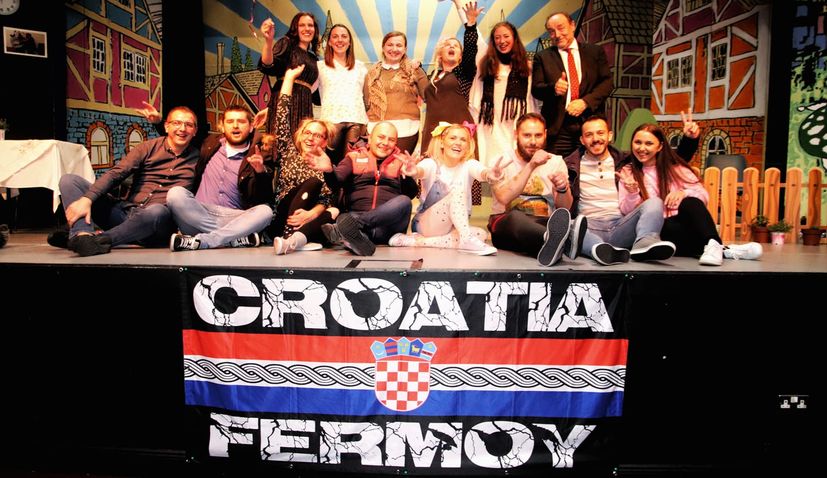 Croatians in Ireland: Children’s play delights audience in Fermoy