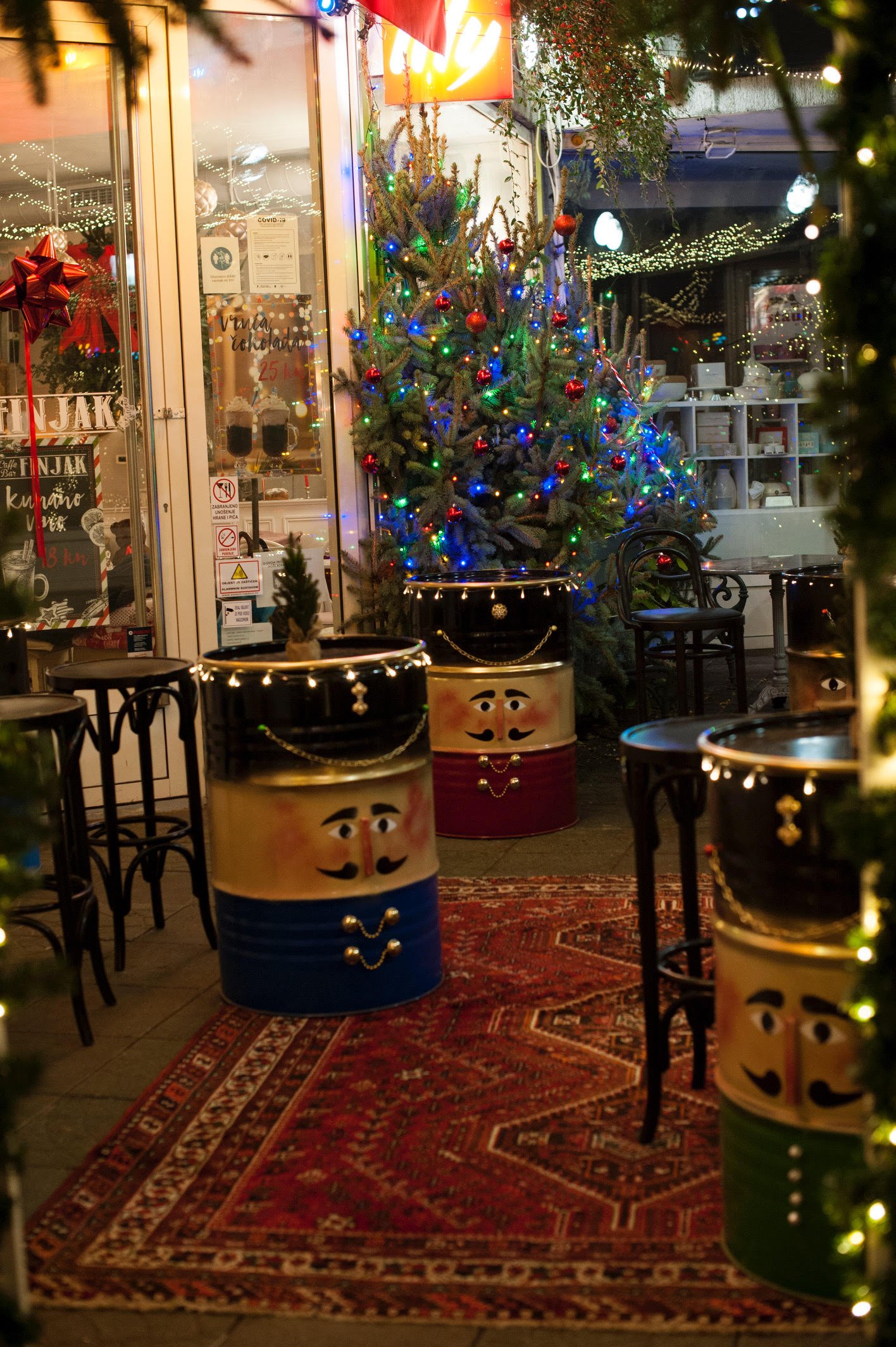 Fairy tale Christmas atmosphere at cafe bar Finjak in Zagreb 