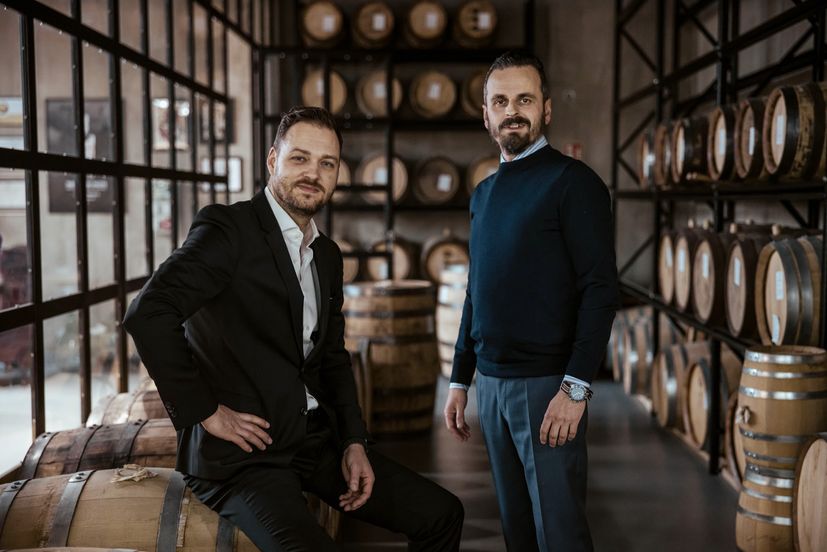 Former air force cadet pilots putting Croatian gin on the world map