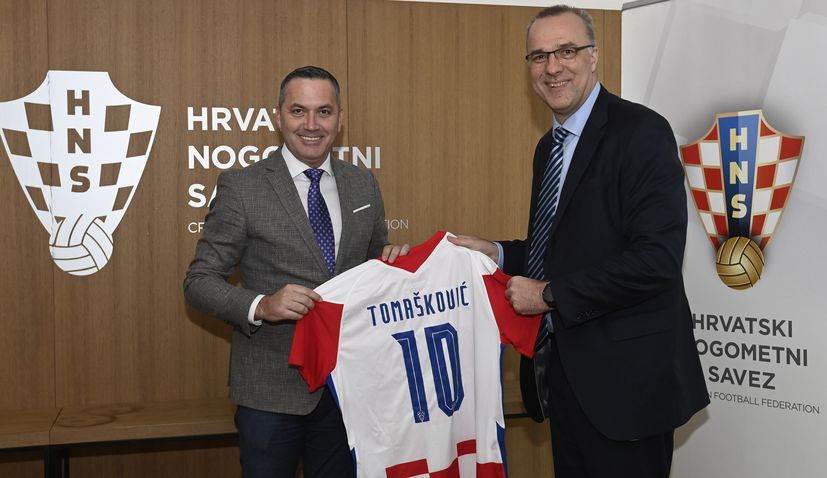Croatia osiguranje new partner of Croatian FA and national team 