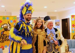 Carnival festivities start in Rijeka with handover of city key