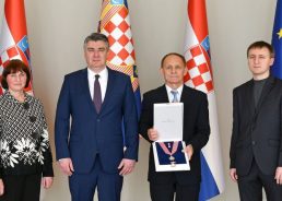 Pilot Danijel Borović honoured for heroic Homeland War act