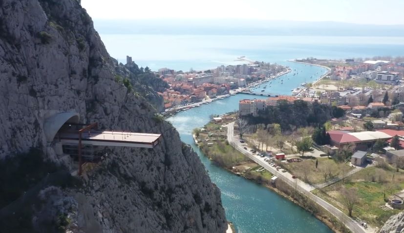 VIDEO: One of the most spectacular bridges in Croatia being built