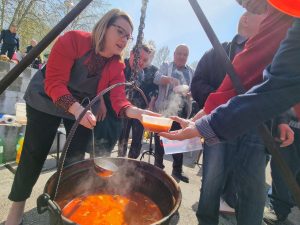 Good Friday tradition in Osijek: 2,000 fiš paprikaš portions for the people 