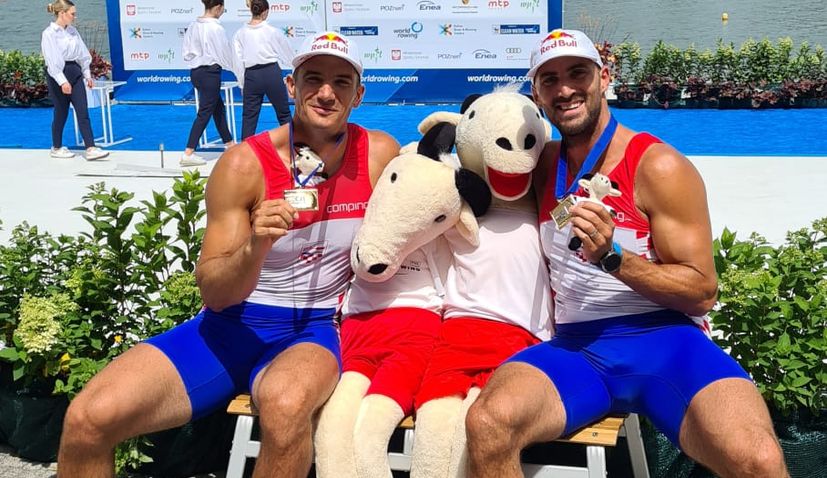 Sinković brothers win gold at World Cup in Poznan 