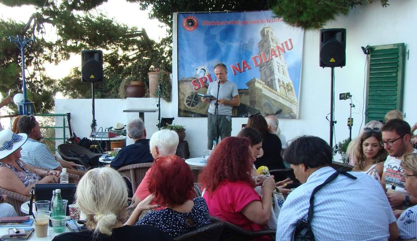 The 4th International Poetry Festival “Split on the palm” held in Split