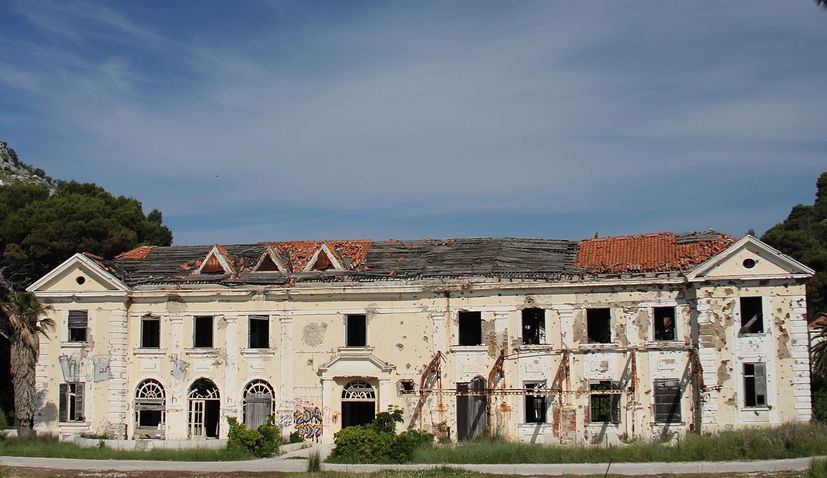 Hotel ruins in Dubrovnik to be set of new film starring Kate Winslet
