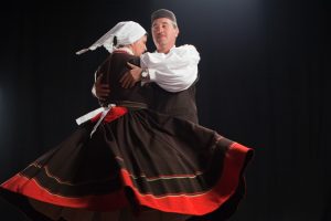 ILuxury mirrored in the past: Traditional costumes of Vodnjan, Galižana and Peroj