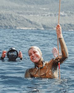 Croatian Mirela Kardašević breaks world record in CNF freediving discipline