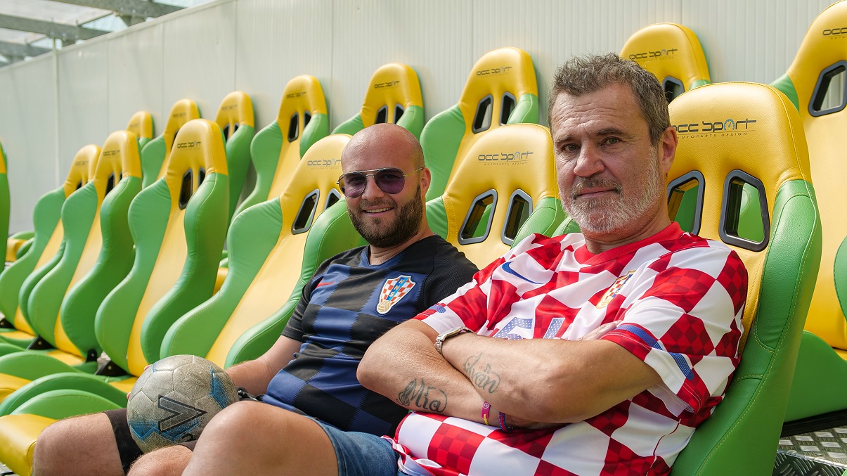 Croatian football supporters’ song 'Milijuni srca' a hit
