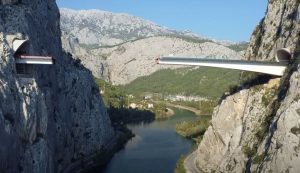 Latest footage of the attractive bridge being built over Croatia's Cetina River