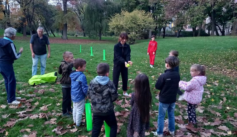 Ukrainian refugee children assimilating to life in Zagreb thanks to cricket programme 
