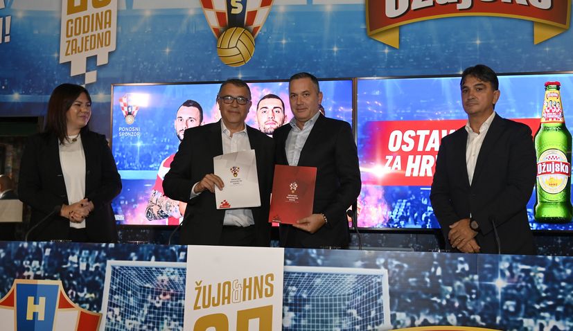 Ožujsko pivo - 25 years behind the Croatian football team - new contract and TV ad