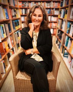 Meet Mary Čolak: Croatian-Canadian author of hit books about success