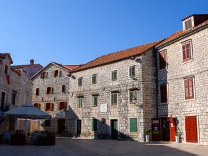 Support Stari Grad in the vote for best European film location