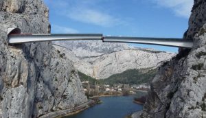 VIDEO: Cetina Bridge about to be connected - latest footage 