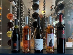 Pošip, Babić, Teran and Plavac Mali Featured at “Elvis is Oscar” Exclusive Party