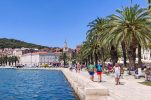 Find out how many people share your name and surname in Croatia