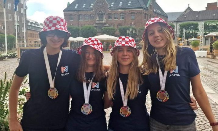 Croatia scoops four medals at European Girls’ Olympiad in Informatics