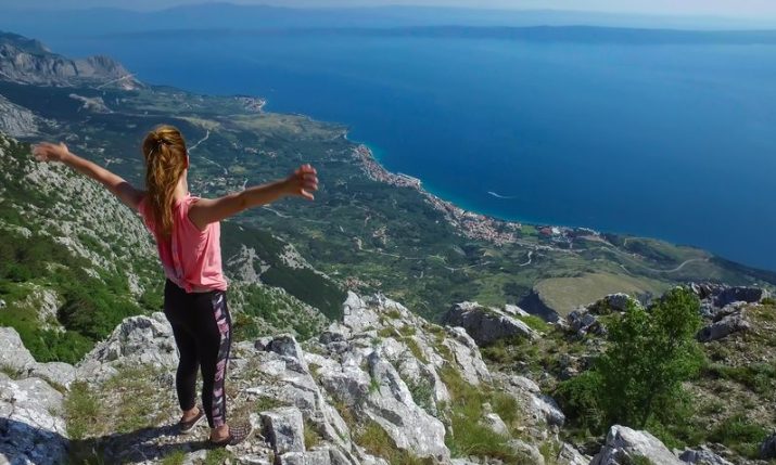 How can Croatia extend its tourist season?
